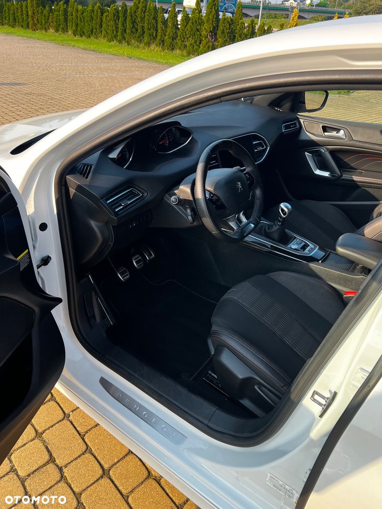 Peugeot 308 BlueHDi 130 Stop & Start GT Pack - 11