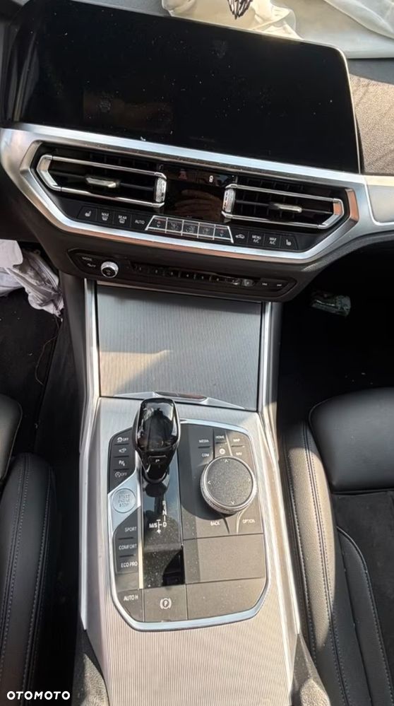 BMW Seria 3 320d xDrive M Sport Shadow sport - 4