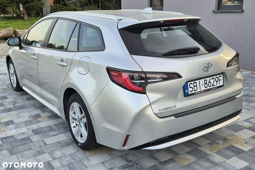 Toyota Corolla - 6