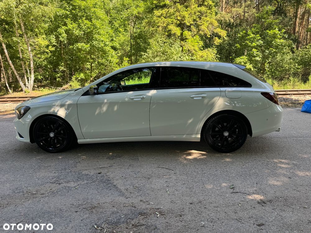 Mercedes-Benz CLA 200 7G-DCT - 7