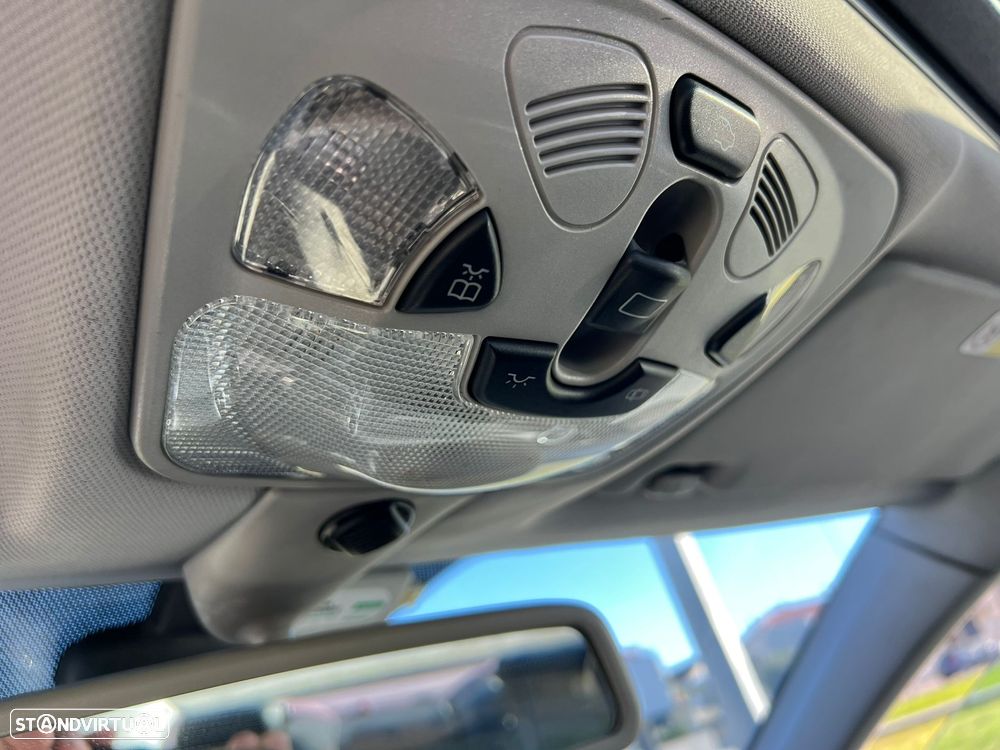 Mercedes-Benz CLK 240 - 42