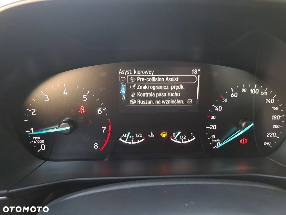 Ford Focus 1.0 EcoBoost mHEV Connected - 36