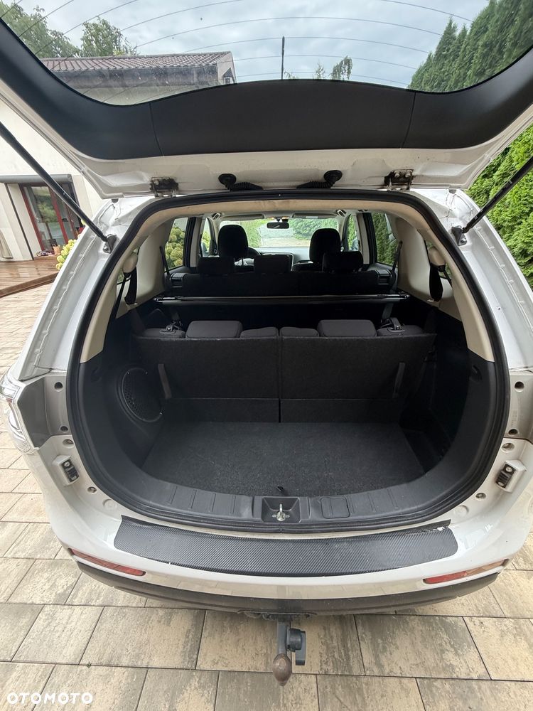 Mitsubishi Outlander 2.2 DID Intense - 10