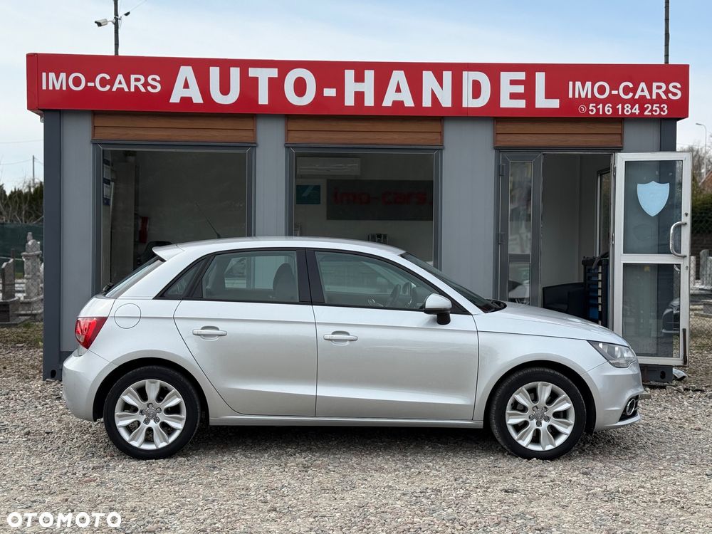 Audi A1 Sportback 1.6 TDI Attraction - 12