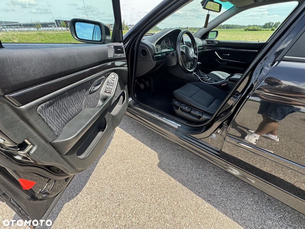 BMW Seria 5 - 8