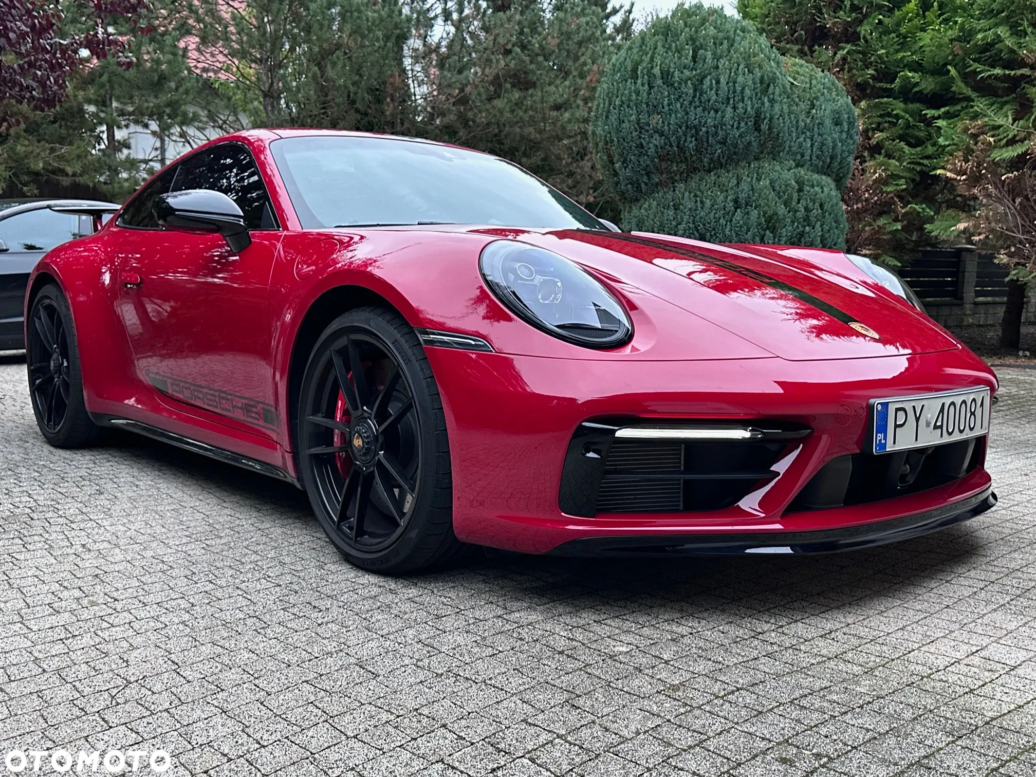 Porsche 911 Carrera GTS - 7