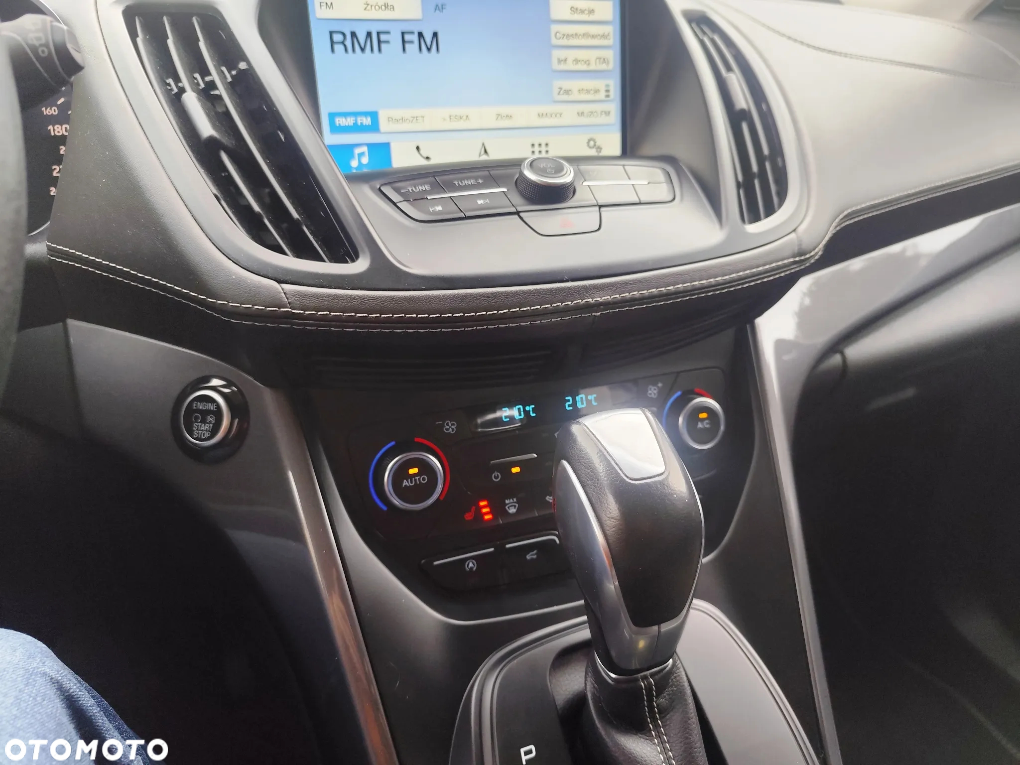 Ford Kuga - 17