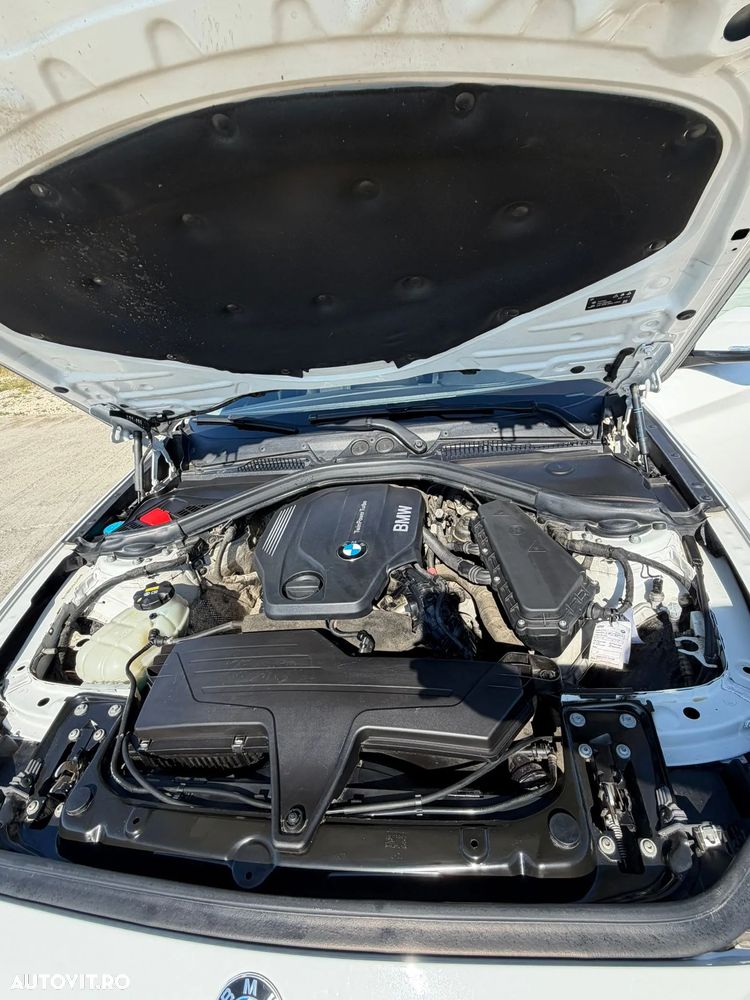 BMW Seria 1 120d Aut. Sport Line - 8