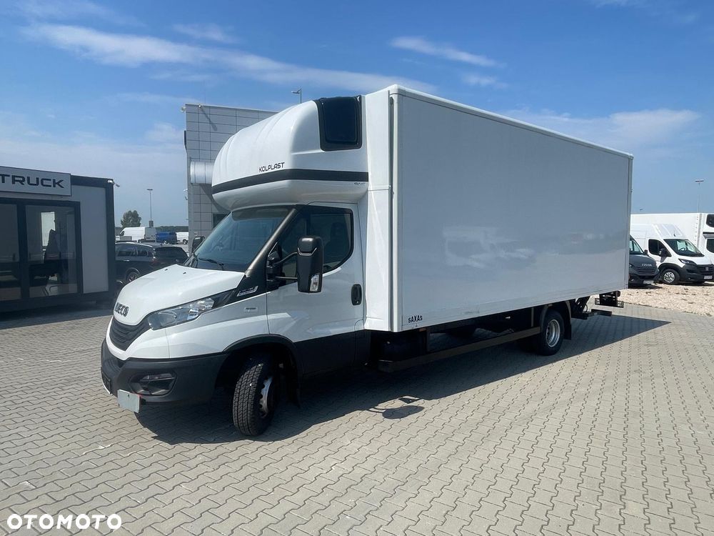 Iveco 70C18A8 Kabina Sypialna z Ogrzewaniem Automat Firanka Winda 1000KG! - 2