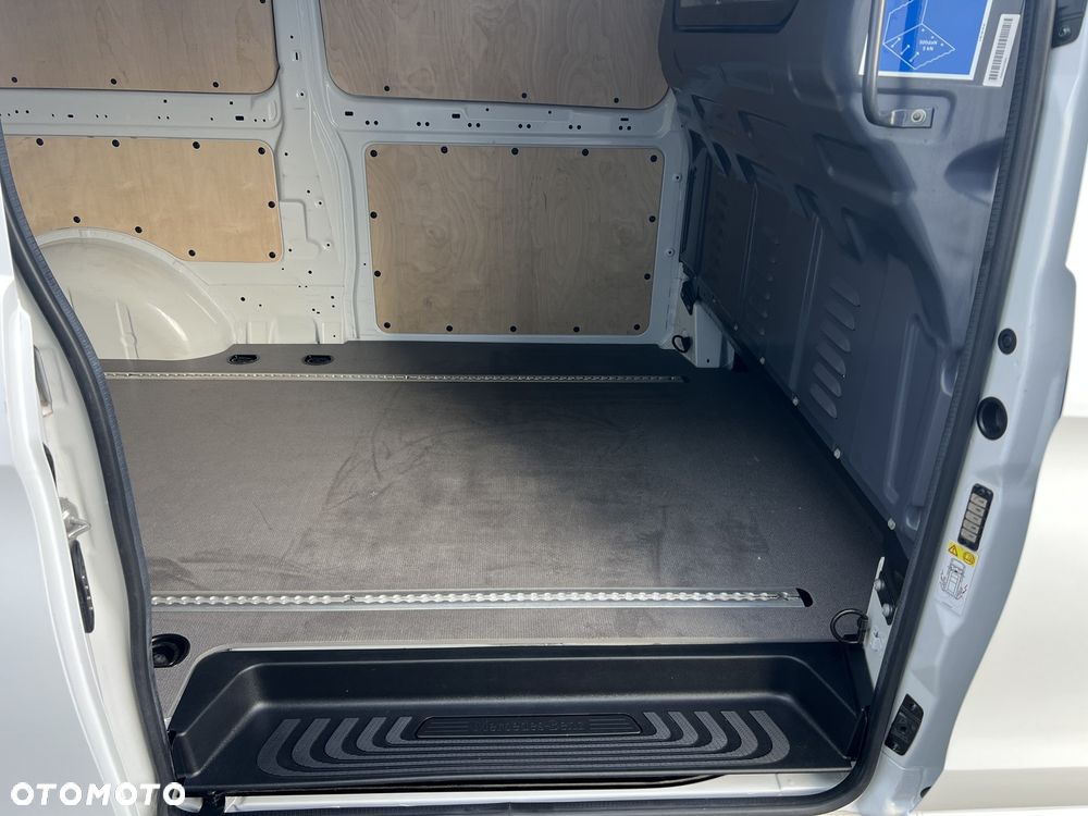 Mercedes-Benz Vito - 18