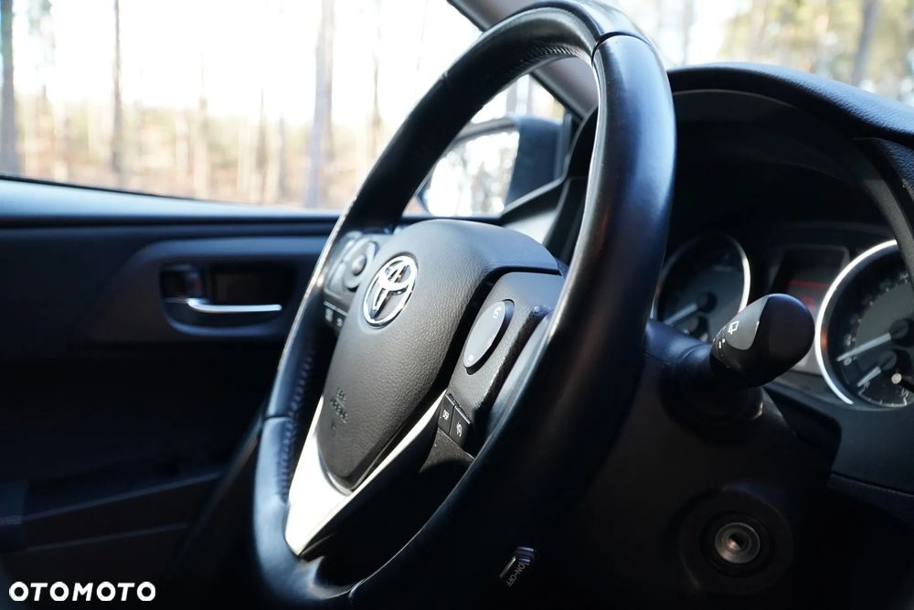 Toyota Auris 2.0 D-4D Comfort - 10