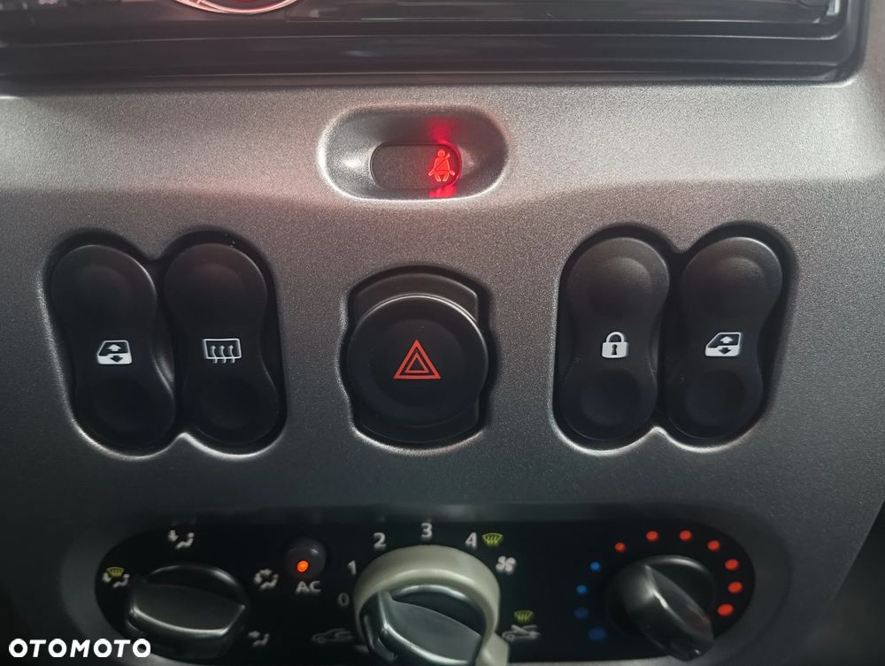 Dacia Duster 1.6 16V 4x2 Essentiel - 20