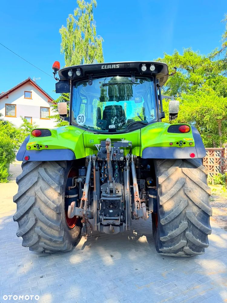 Claas Arion 650 - 8
