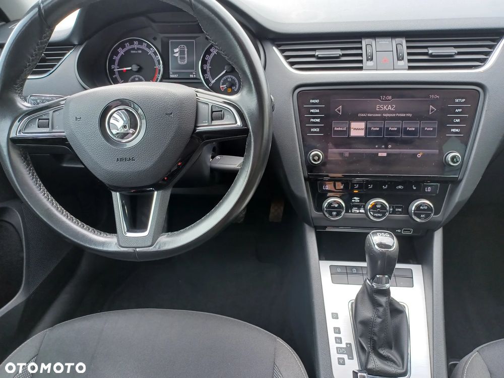 Skoda Octavia 2.0 TDI SCR Style DSG - 5