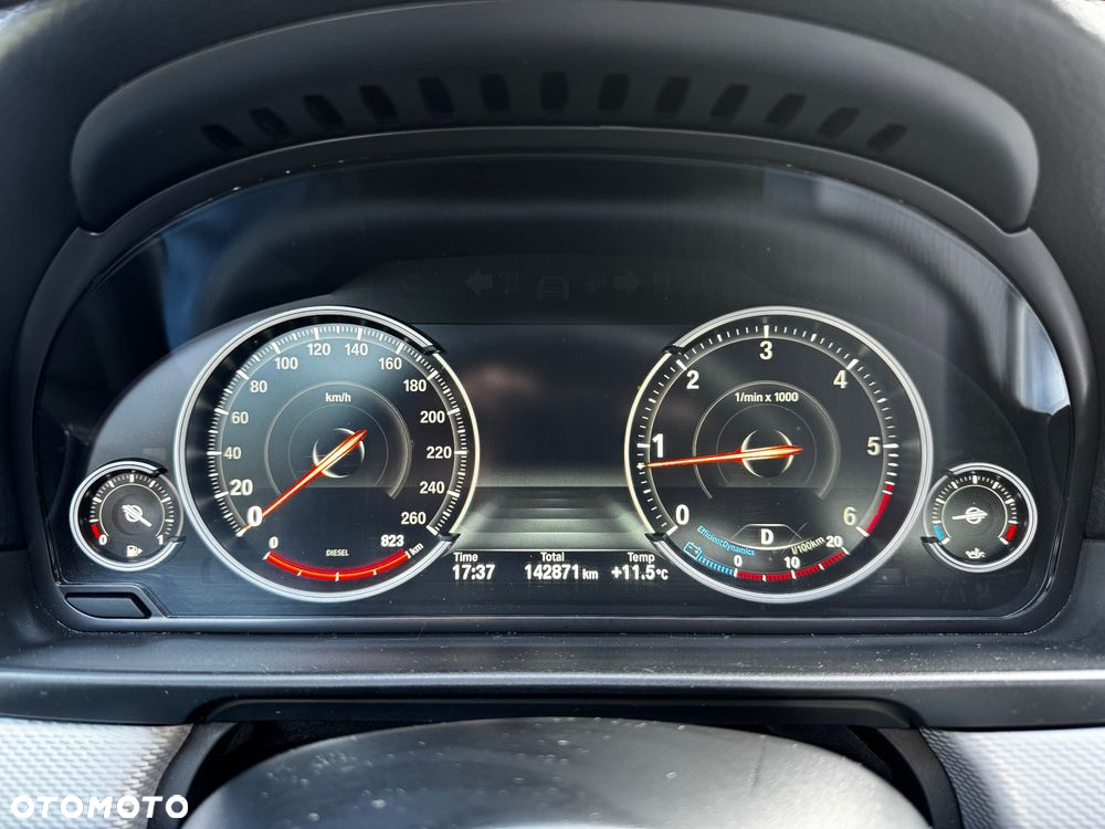 BMW Seria 5 520d xDrive - 19