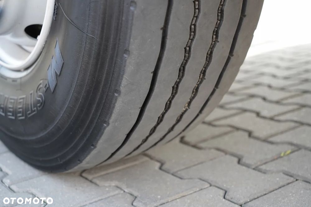 Mercedes-Benz / AROCS 2643 / 6x2 / SKRZYNIOWY - 6,4 M / HDS palfinger pk 20001-k - wysów: 10,2 M / OŚ PODNOSZONA / STEROWANIE RADIOWE / ROTATOR / WIDŁY / OPONY 100 % / 2017 ROK - 25