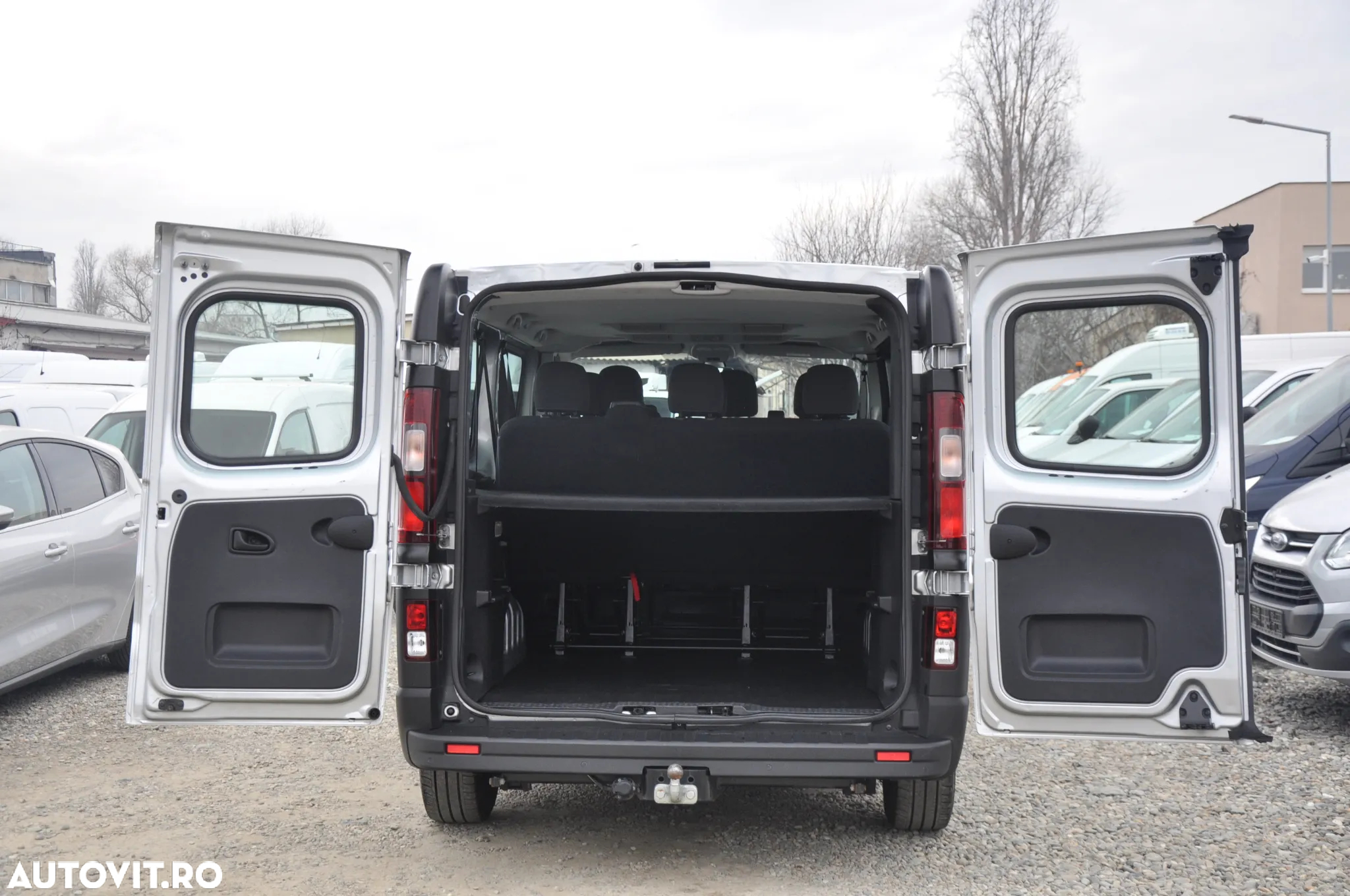Opel Opel Vivaro L2H1 9 Locuri - 7