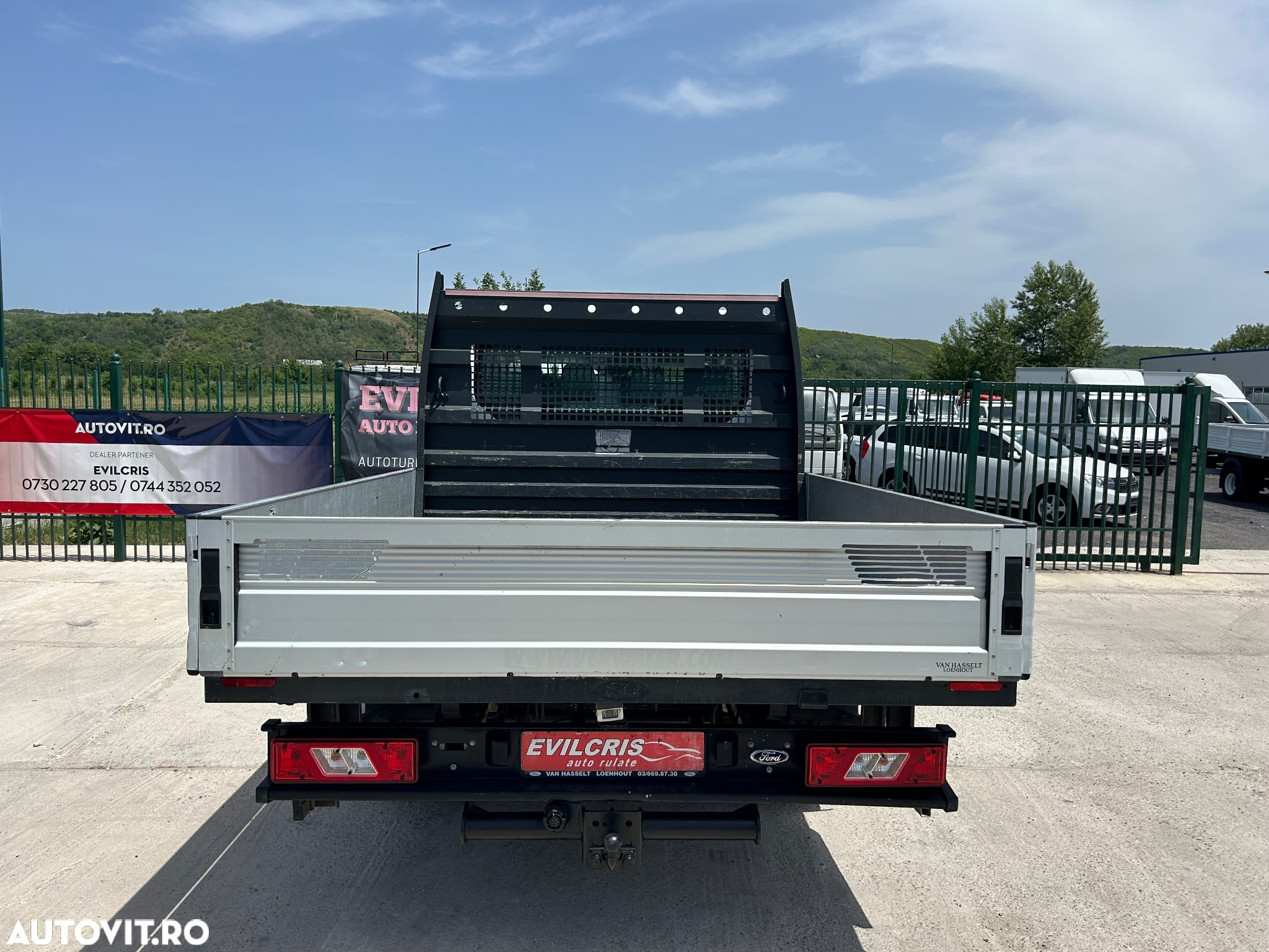 Ford Transit DOKA 7 LOCURI - 11