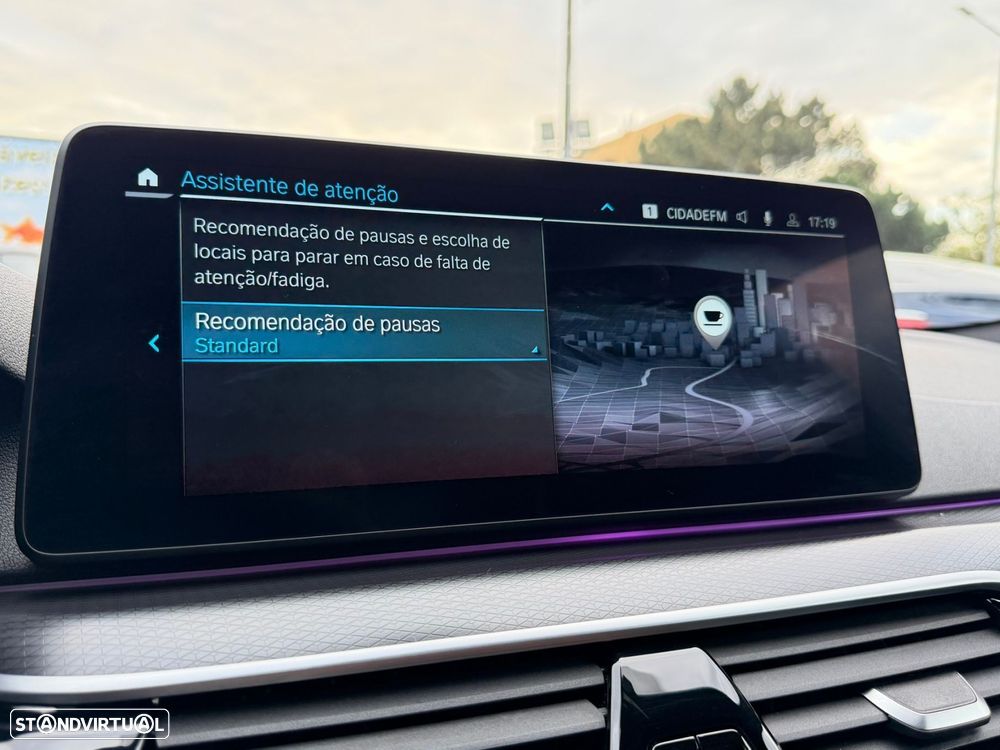 BMW 530 e Pack Desportivo M - 57