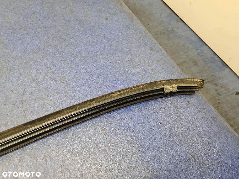 MERCEDES-BENZ W202 SEDAN LISTWA OZDOBNA CHROMOWANA SZYBY TYLNEJ - 8