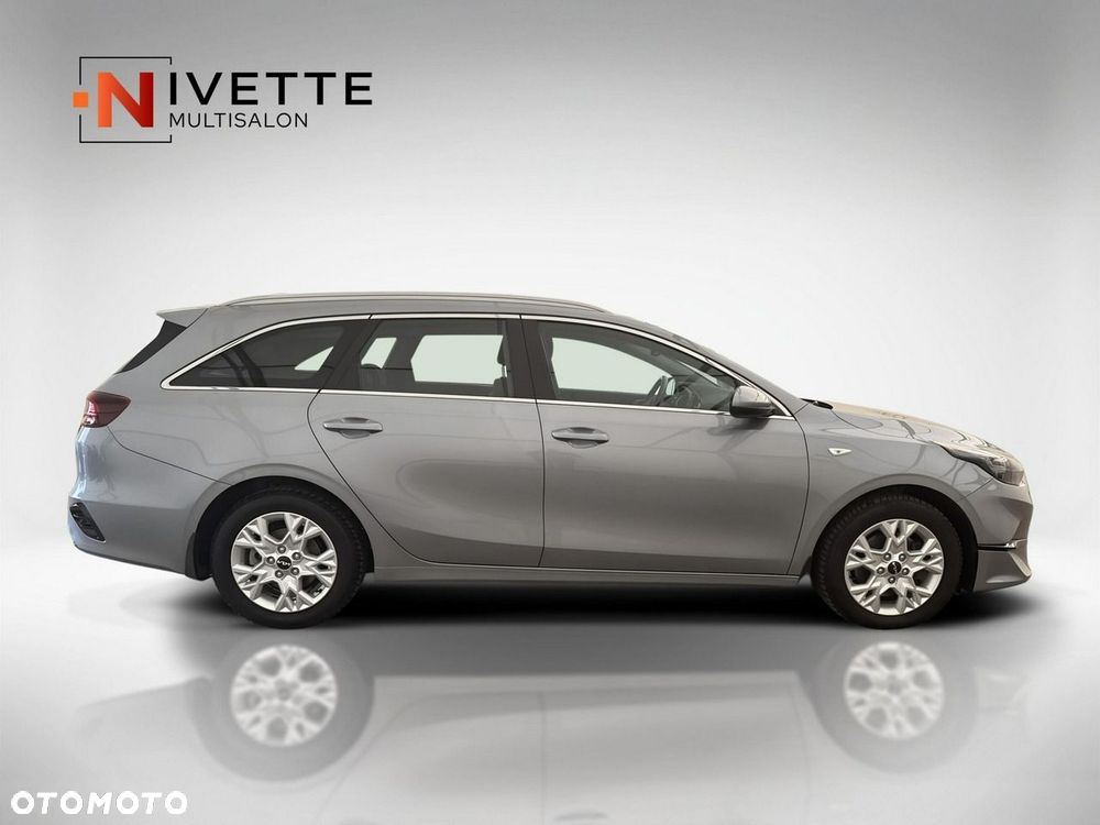 Kia Ceed - 8
