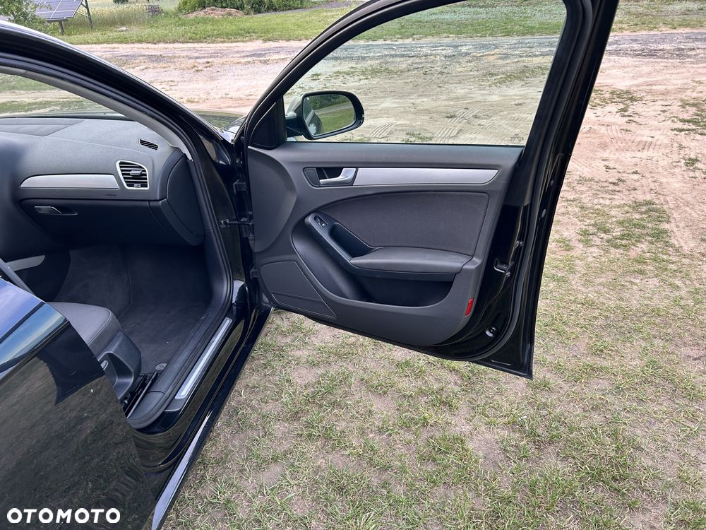 Audi A4 Avant - 6