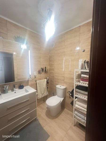 Apartamento T2 90m2 c/Ar condicionado - Grande imagem: 5/8