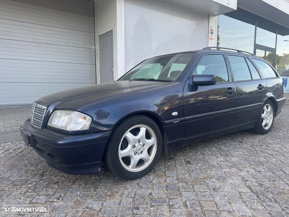 Mercedes-Benz C 220 D Sport - 1