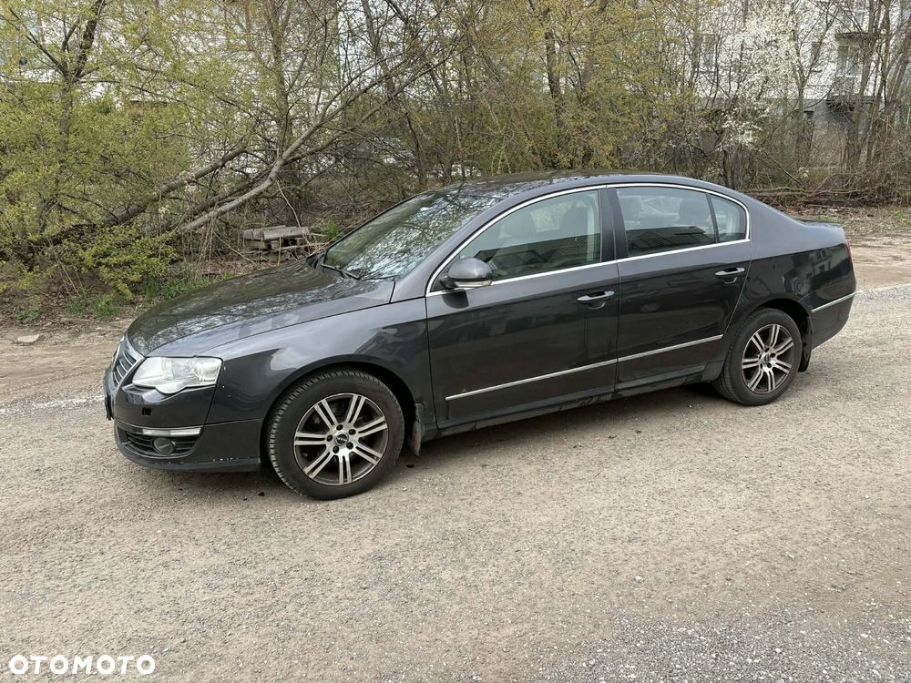 Volkswagen Passat 2.0 TDI Highline DSG - 3