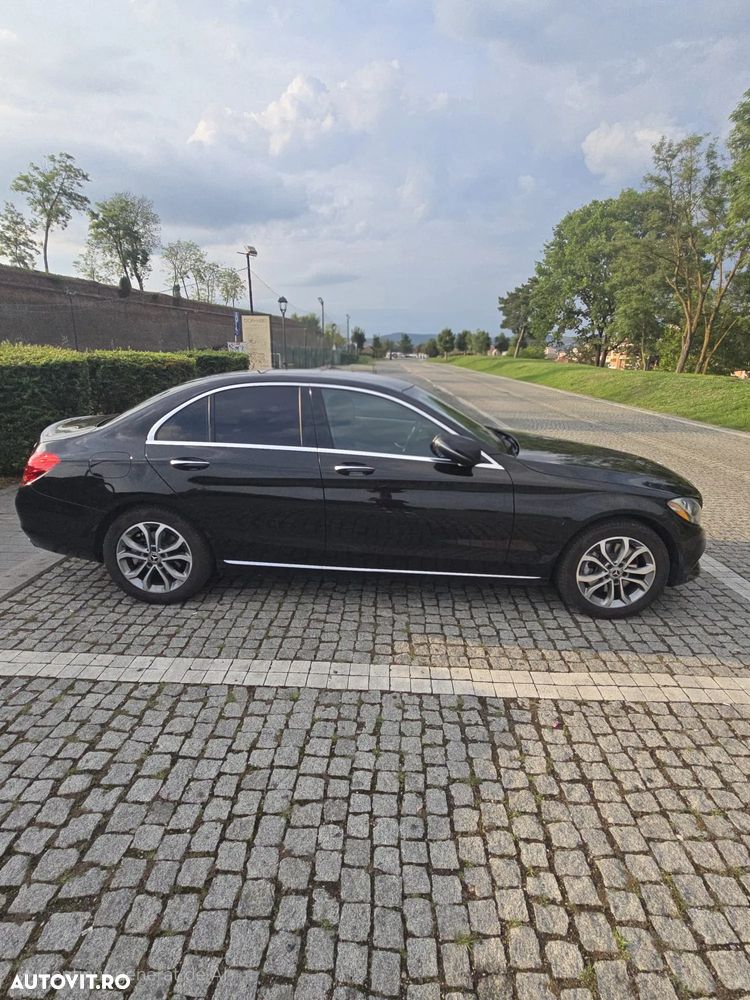 Mercedes-Benz C 300 9G-TRONIC - 5