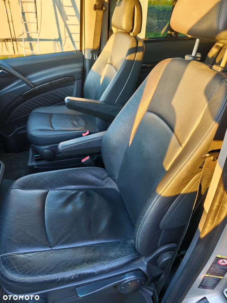 Mercedes-Benz Viano - 22