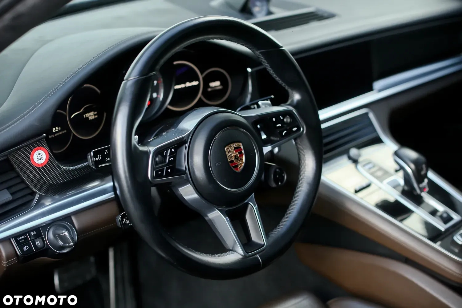 Porsche Panamera Turbo - 28