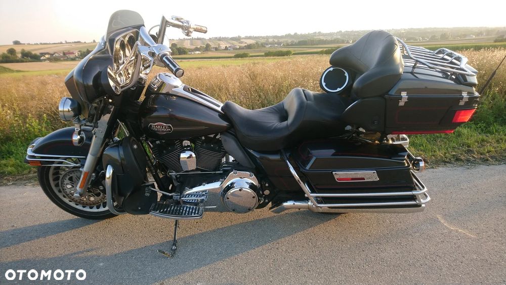 Harley-Davidson FLHTCU Ultra - 13