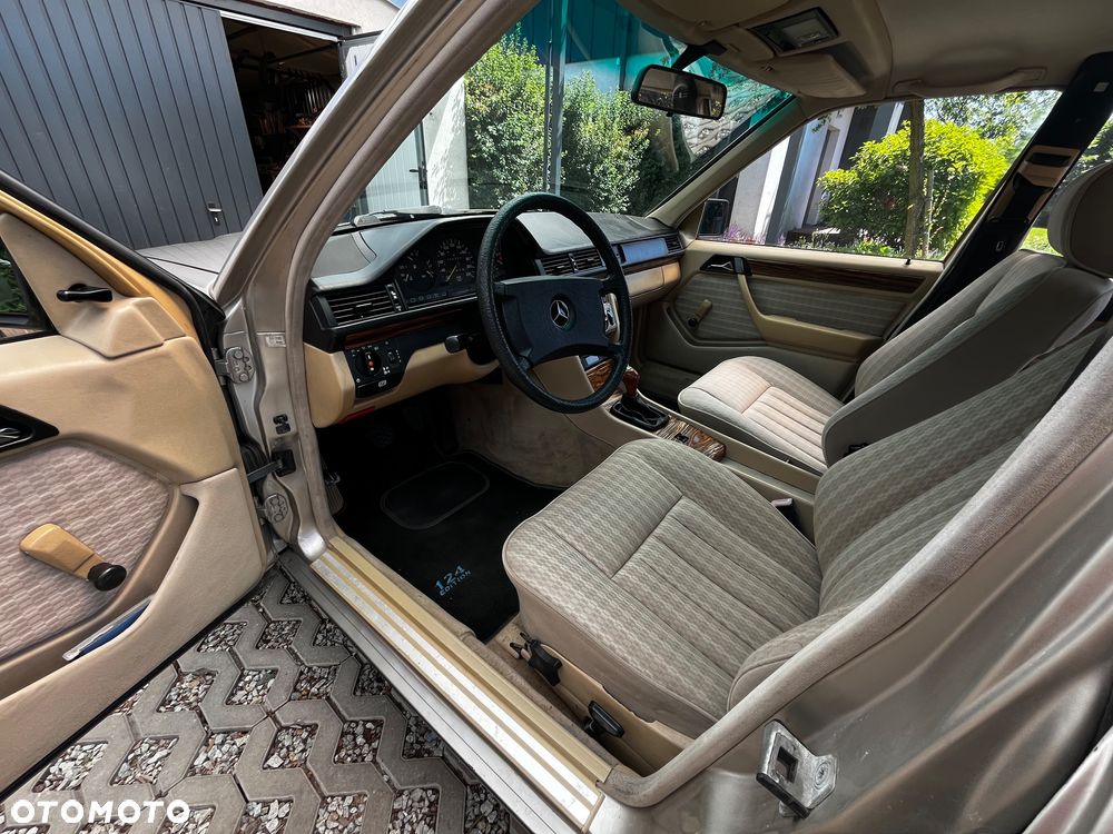 Mercedes-Benz W124 (1984-1993) - 9