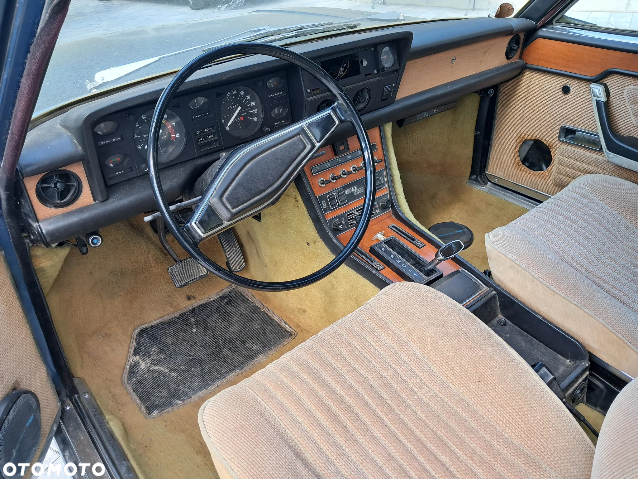 Fiat 130 - 7