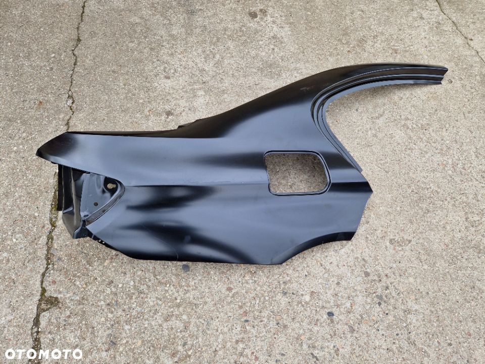 BMW 5 F10 09- błotnik prawy tylny sedan LCI lifting