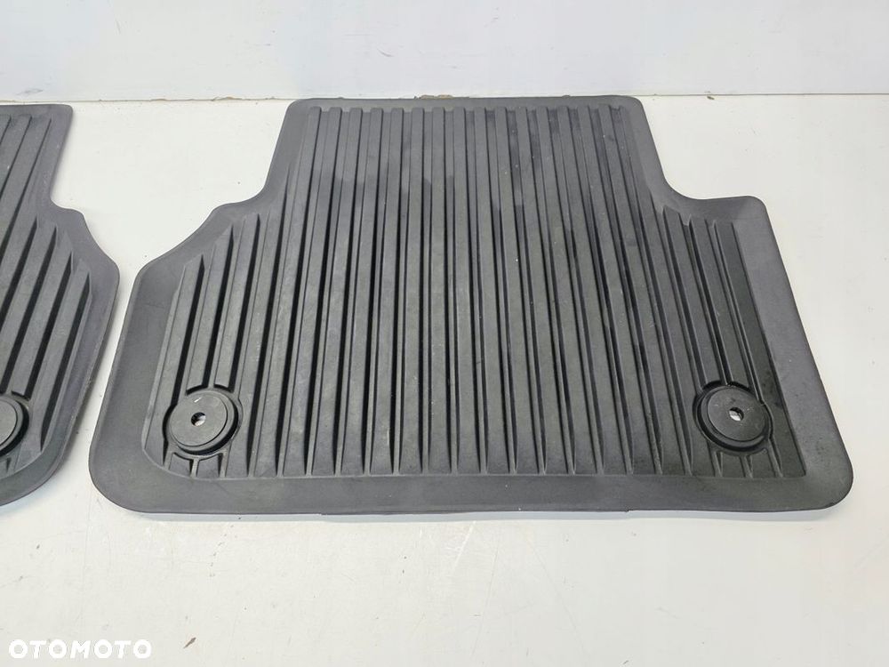 DYWAN DYWANIKI GUMOWE TYŁ AUDI A4 B9 8W0061511 - 5