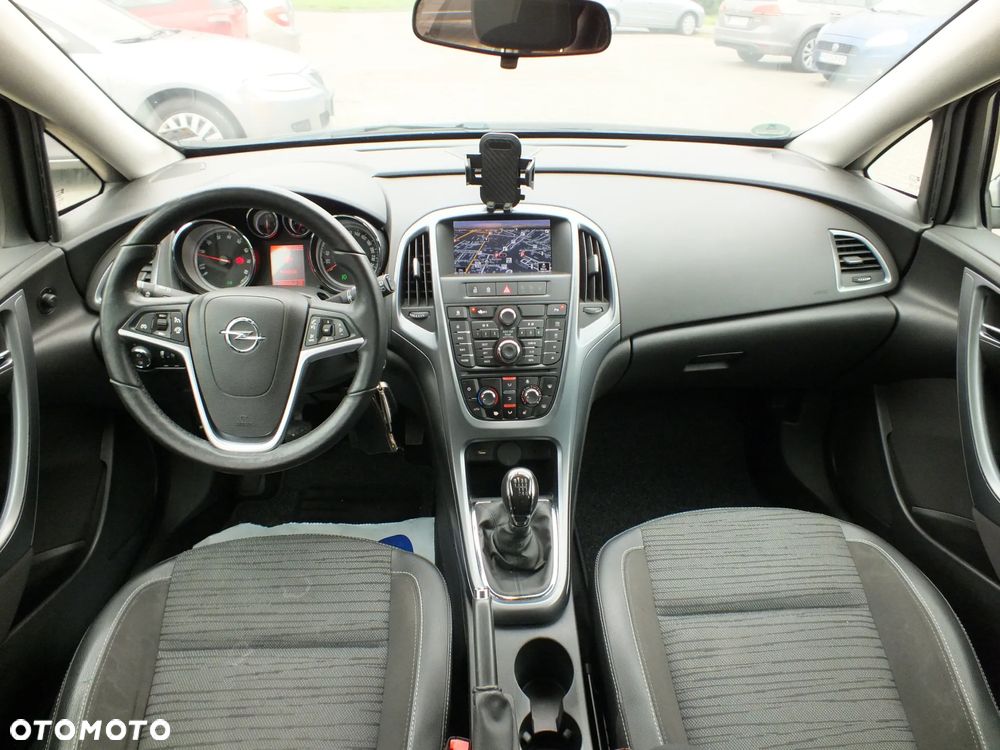 Opel Astra - 14