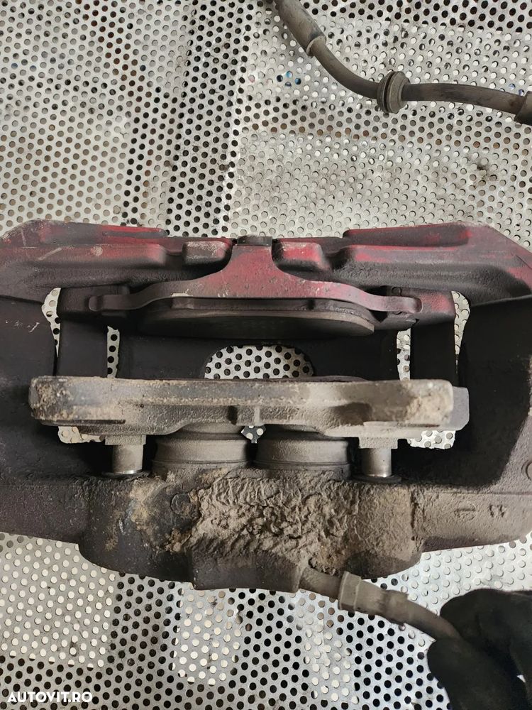 Etrieri Etrier Stanga Dreapta Fata Audi A8 4H D4 3.0 D An 2010-2011-2012-2013-2014-2015-2016-2017 Dezmembrez Audi A8 3.0 Tdi Motor CLA Cutie NNY An 2010-2011-2012-2013-2014-2015-2016-2017 - Dezmembrari Arad - 4