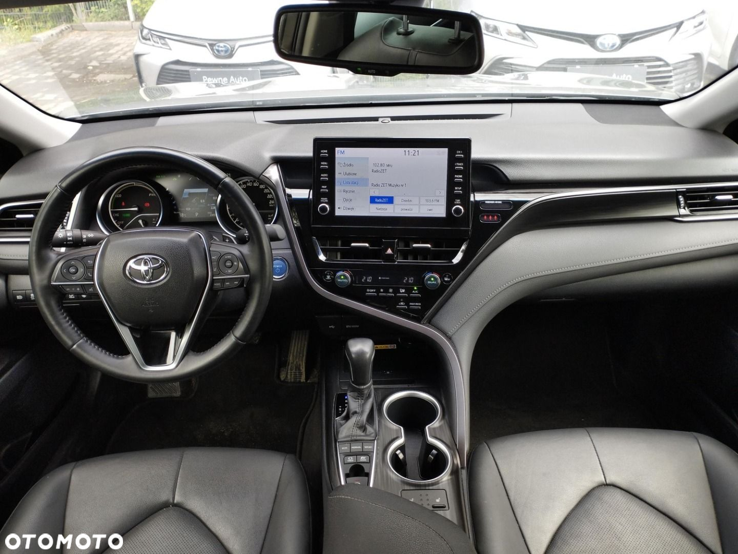 Toyota Camry - 14