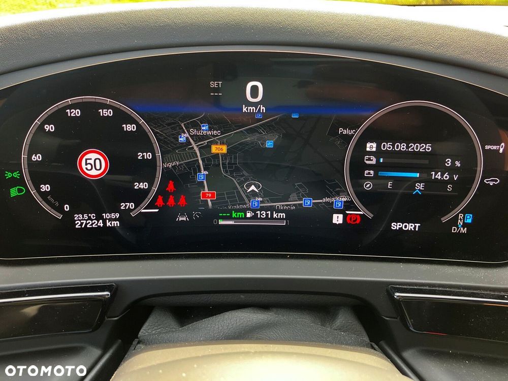 Porsche Cayenne - 25