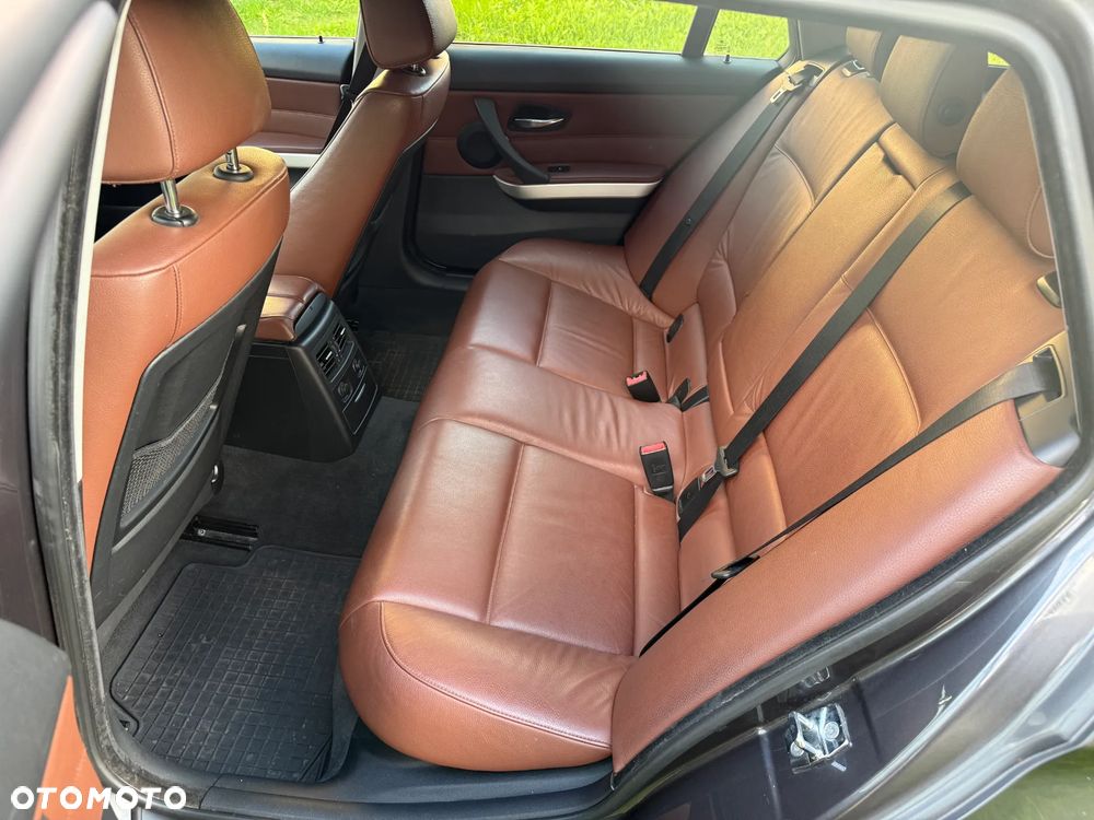 BMW Seria 3 - 15