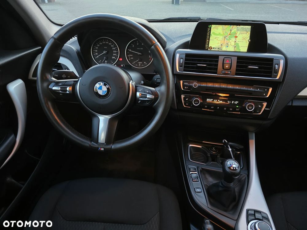 BMW Seria 1 118i Edition M Sport Shadow - 24