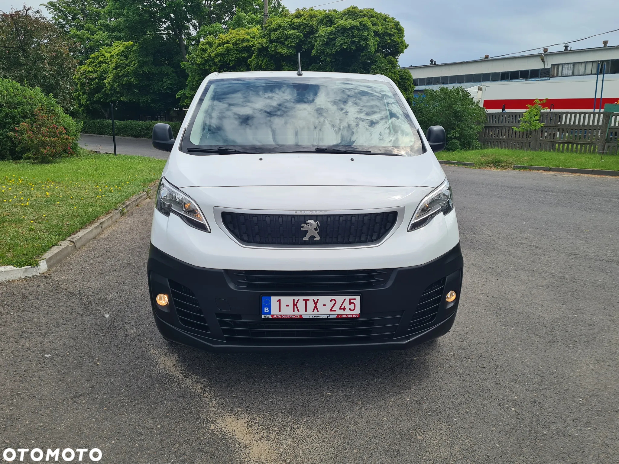 Peugeot Expert 2.0 BlueHDi Standard 3,0t Premium (bryg.) - 36