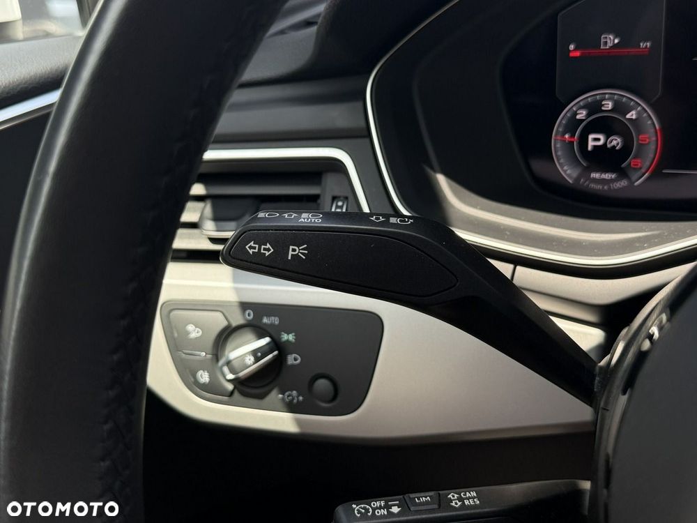 Audi A4 Avant 35 TDI mHEV Advanced S tronic - 19