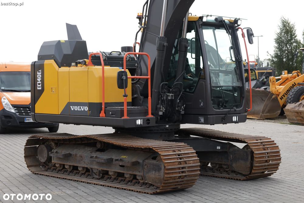 Volvo EC140EL - 12