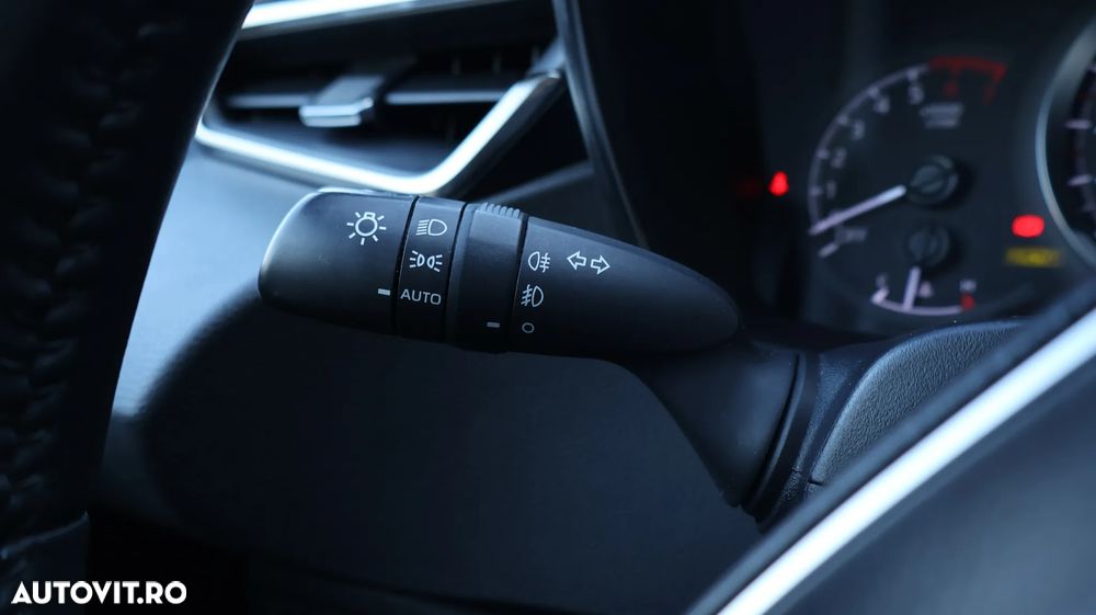 Toyota Corolla 1.8 Hybrid Touring Sports Business Edition - 20