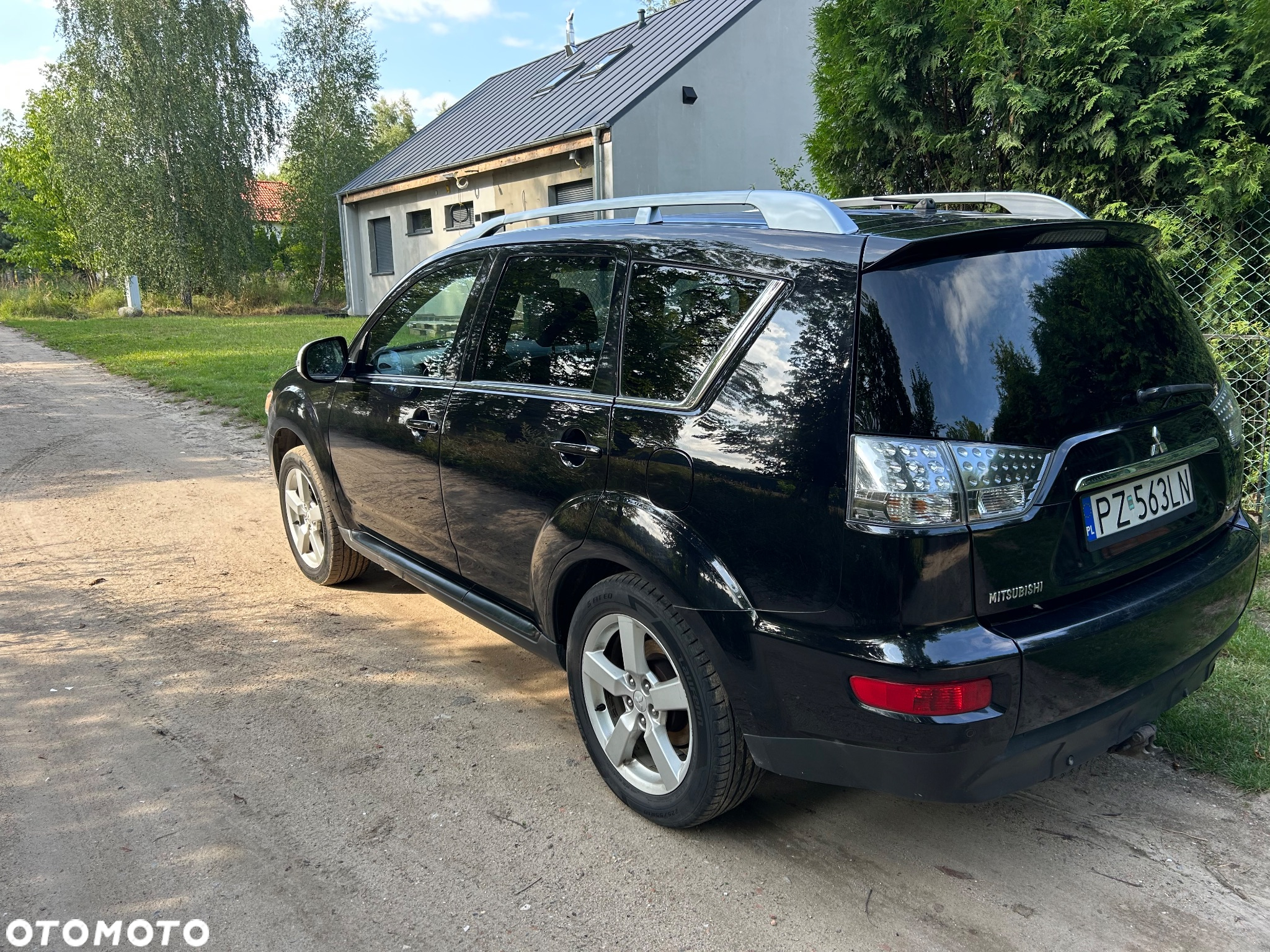 Mitsubishi Outlander 2.0 DID Intense + SE - 4