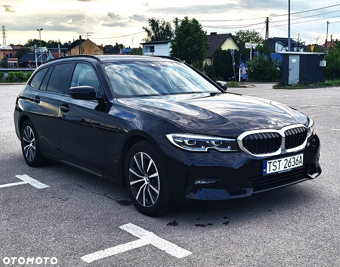 BMW Seria 3 320d Luxury Line - 2