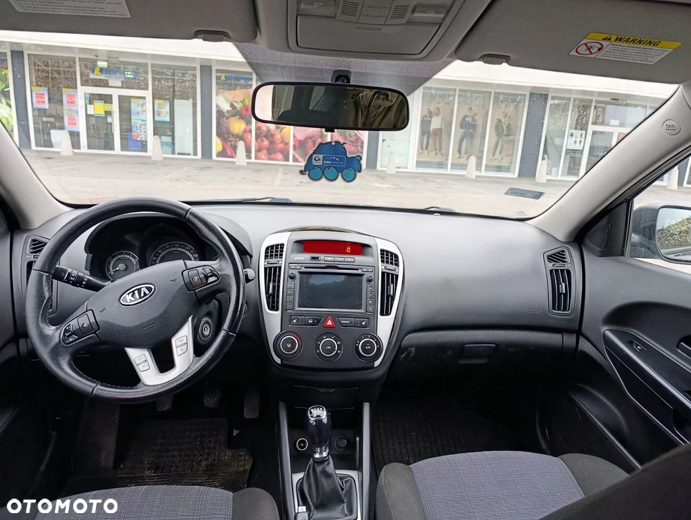 Kia Ceed 1.4 Comfort - 4
